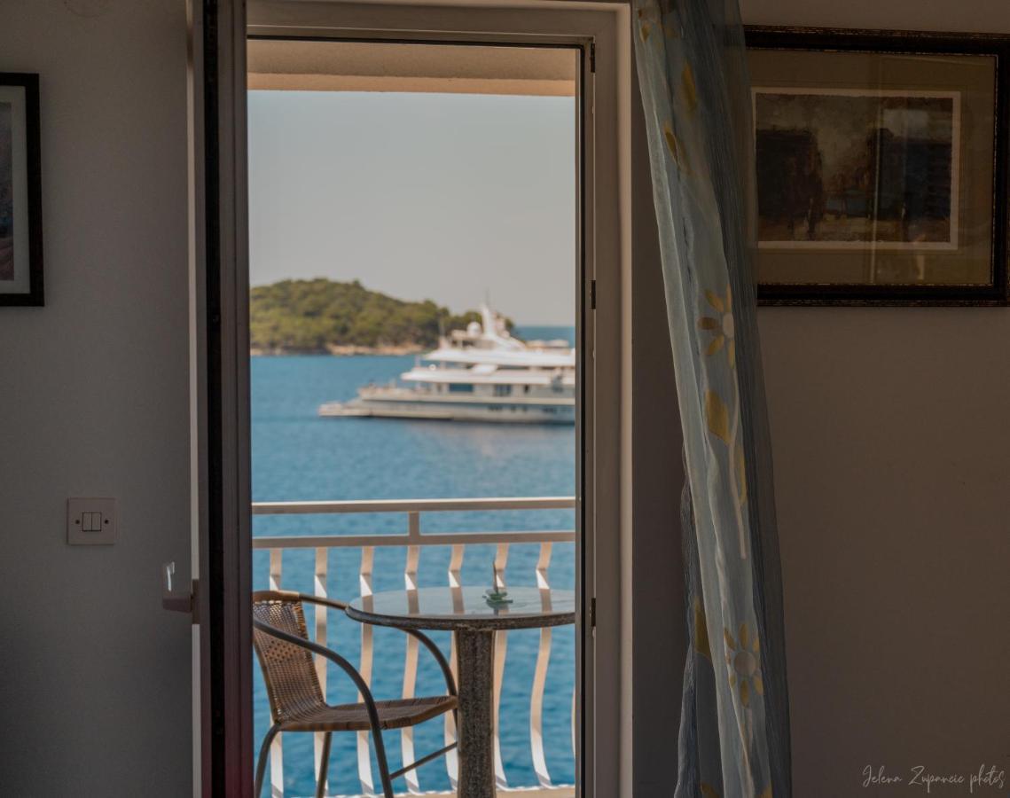 Apartments Lastovo Silic ภายนอก รูปภาพ