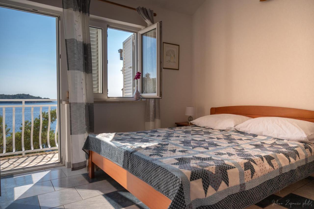Apartments Lastovo Silic ภายนอก รูปภาพ