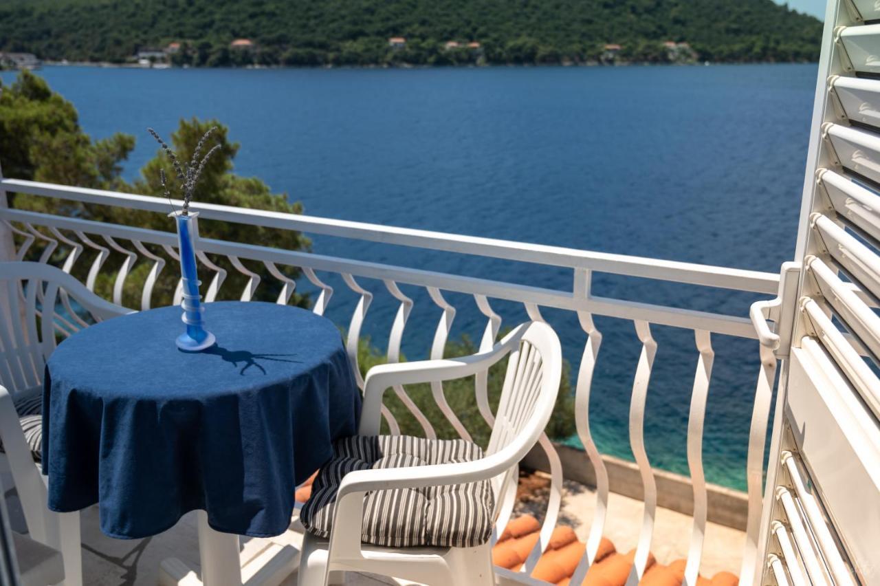 Apartments Lastovo Silic ภายนอก รูปภาพ